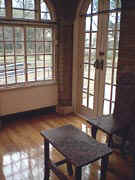 yuzo_heya.jpg (7863 �o�C�g)